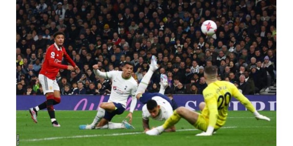 Premier League: Manchester United 2-2 Tottenham Premier League: Manchester United 2-2 Tottenham