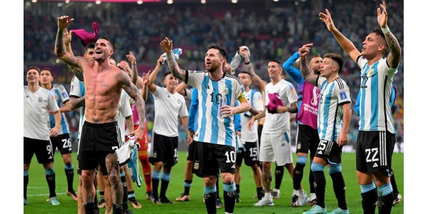 Messi gjorde mål i sin 1 000:e match, Argentina 2-1 Australien Messi gjorde mål i sin 1 000:e match, Argentina 2-1 Australien