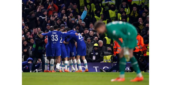 UEFA Champions League: Chelsea 2-0 Dortmund, vidare till kvartsfinal UEFA Champions League: Chelsea 2-0 Dortmund, vidare till kvartsfinal