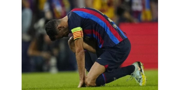 12 platser bekräftade för Champions Leagues åttondelsfinal, Barcelona och Juventus ute