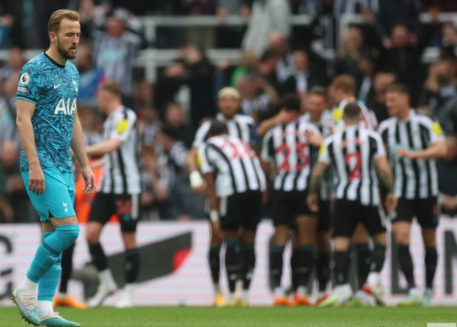 Premier League: Newcastle 6:1 Tottenham, en härdsmälta för Tottenham