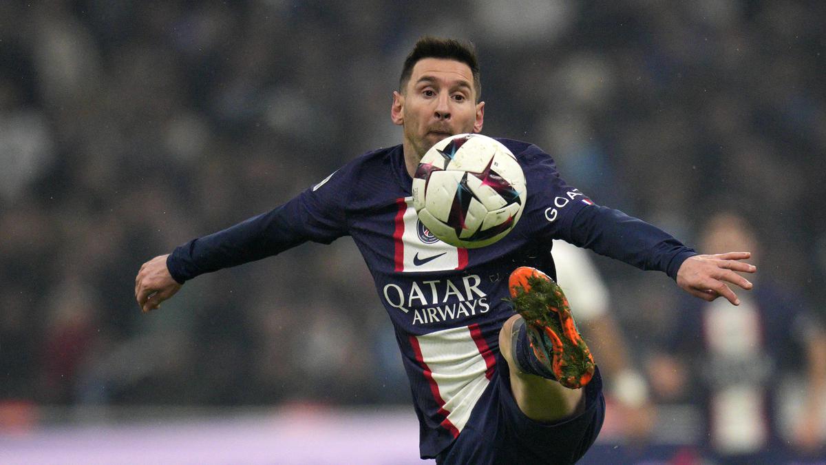Ligue 1: Paris Saint-Germain 3:0 Marseille, 2 assist och 1 skott från Messi, 1 assist och 2 skott av Mbappé